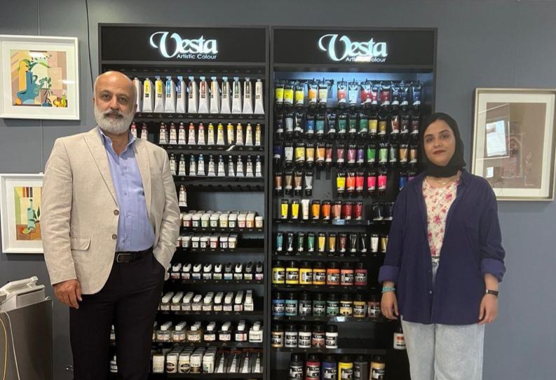 Hamidreza Shafiei Yaraei Vesta Color