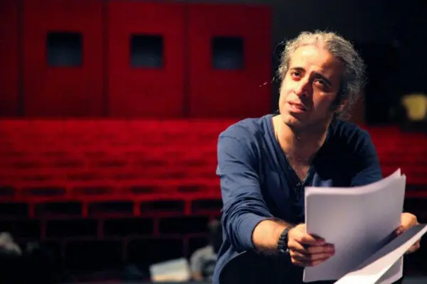 ایوب آقاخانی