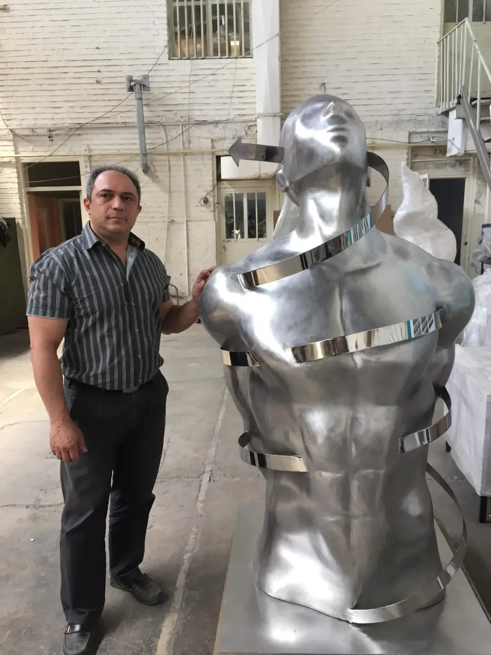 Raha Gallery Collection Masoud Akhavan Jam