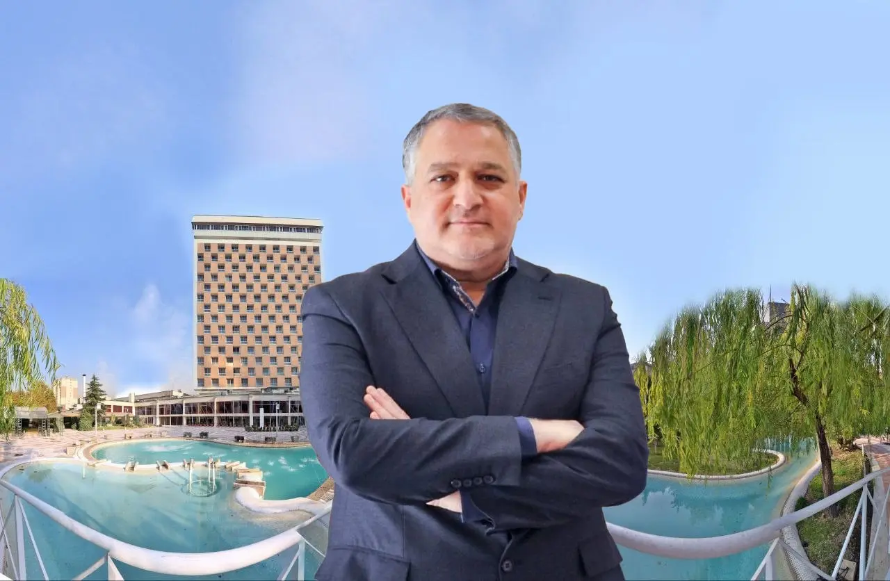Alireza Tabesh 