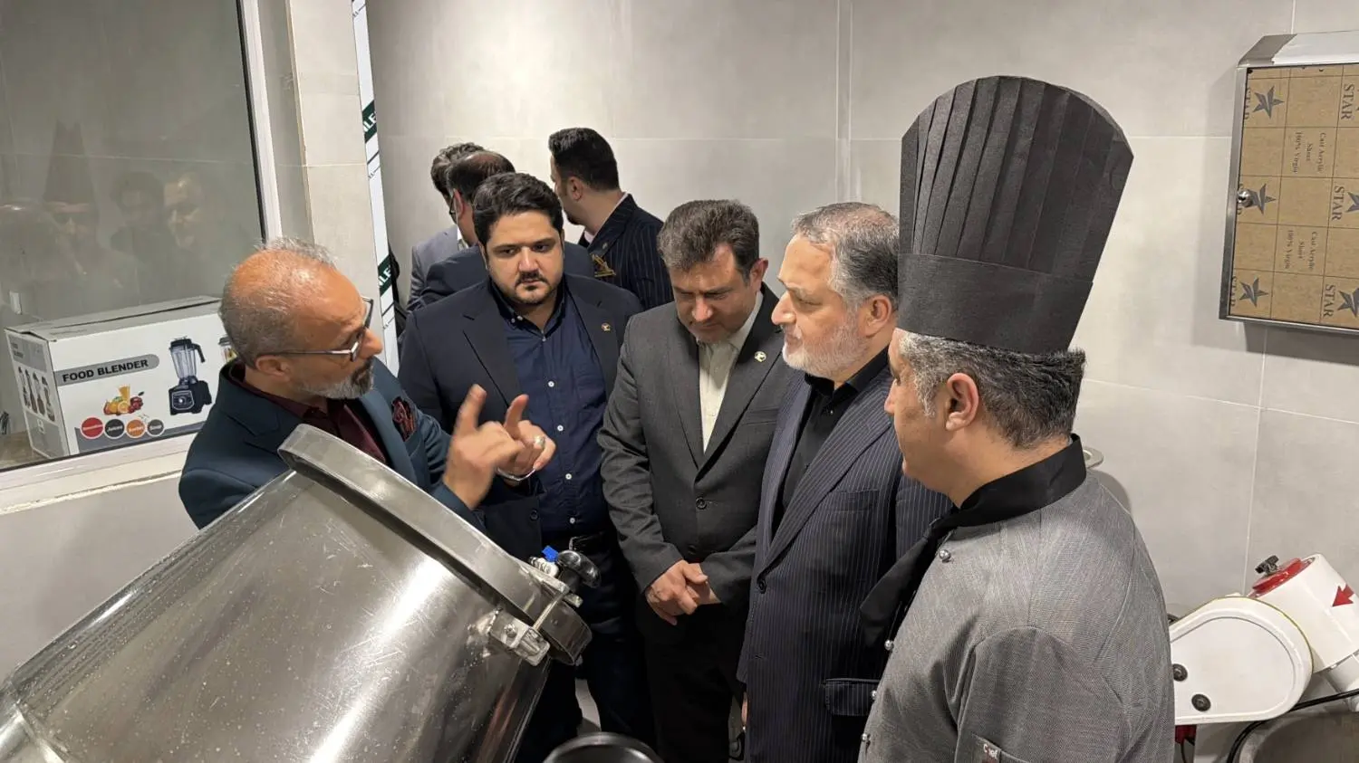 رستوران گلستان هتل هما