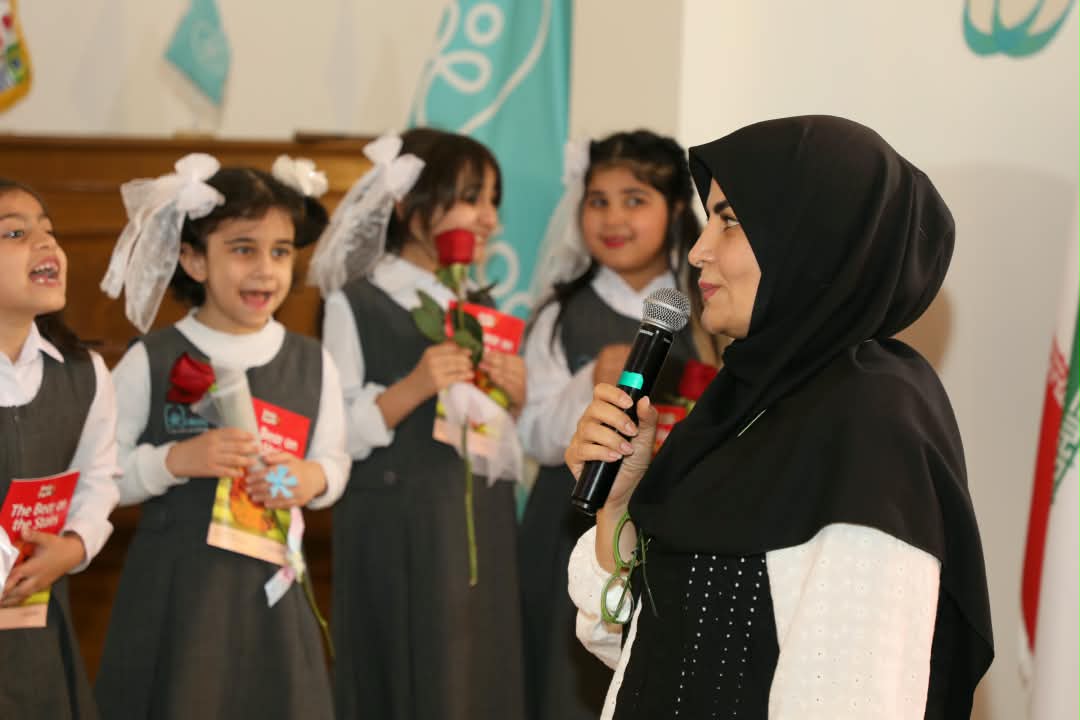مریم دلاور