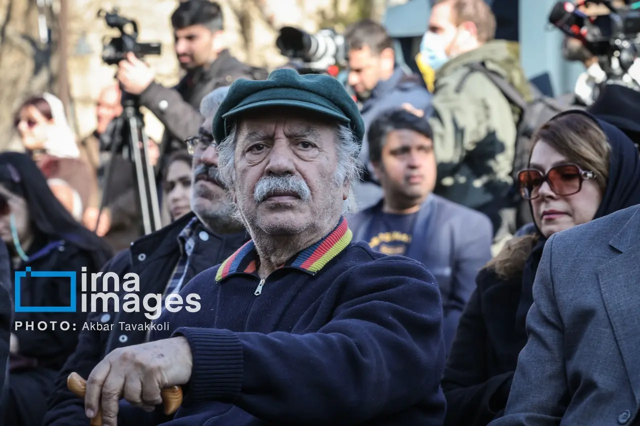 تشییع عنایت بخشی