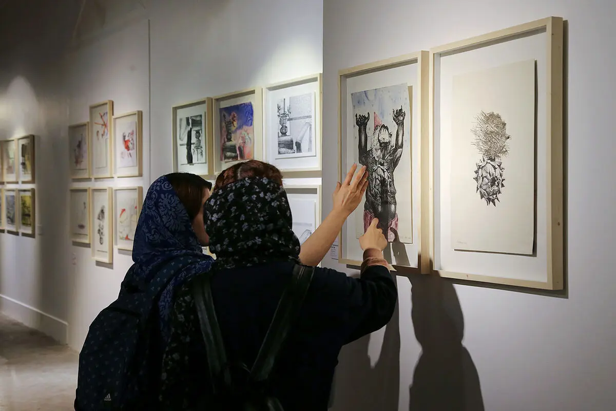 نمایشگاه آثار بیژن صفاری با همکاری هنرمندان معاصر در گالری وی