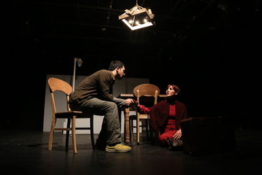 اجرای نمایش "آندورای تئاتر اشتباهات" در تئاتر باران