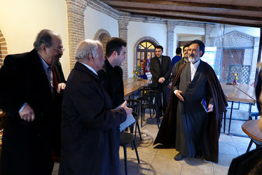 مراسم اهدای لوح به شرکت کنندگان نمایشگاه آینه دار دوران