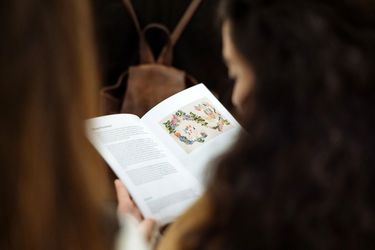 نمایشگاه 13 هنرمند ایرانی برگزار شده توسط گالری باوان به کیوریتور تکین آغداشلو