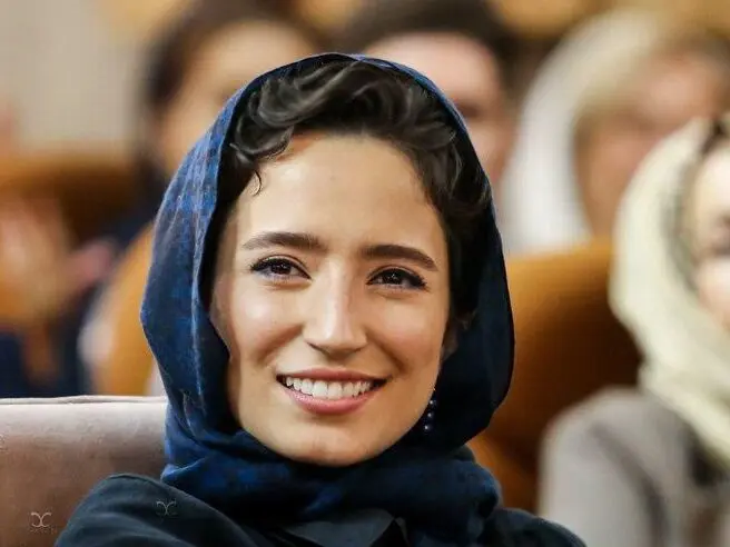 نگار جواهریان کتابخوان شد