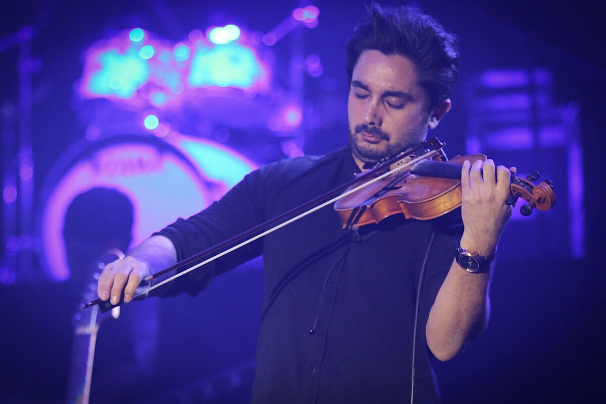 کنسرت محمد علیزاده در جشنواره موسیقی فجر