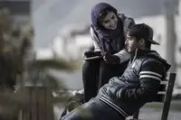 صحنه‌های عاشقانه "لاتاری" با صدای روزبه بمانی / فیلم