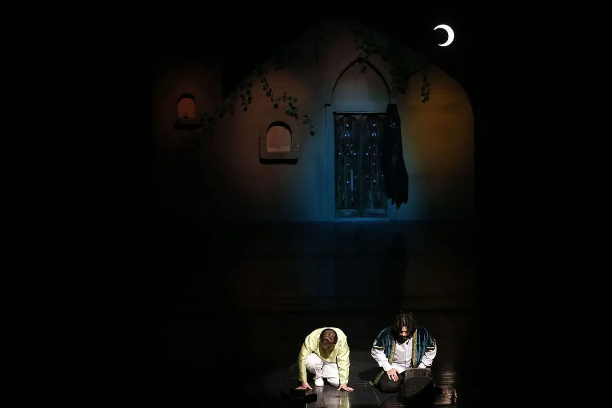 نمایش 