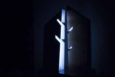 دومین نمایشگاه ابژه با عنوان «چراغ روشن،چراغ خاموش» در فرهنگسرای نیاوران