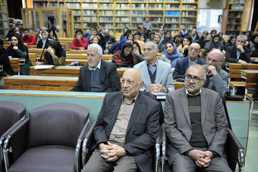 آیین اعطای نخستین جایزه آینه دار دوران در زادروز استاد باستانی پاریزی