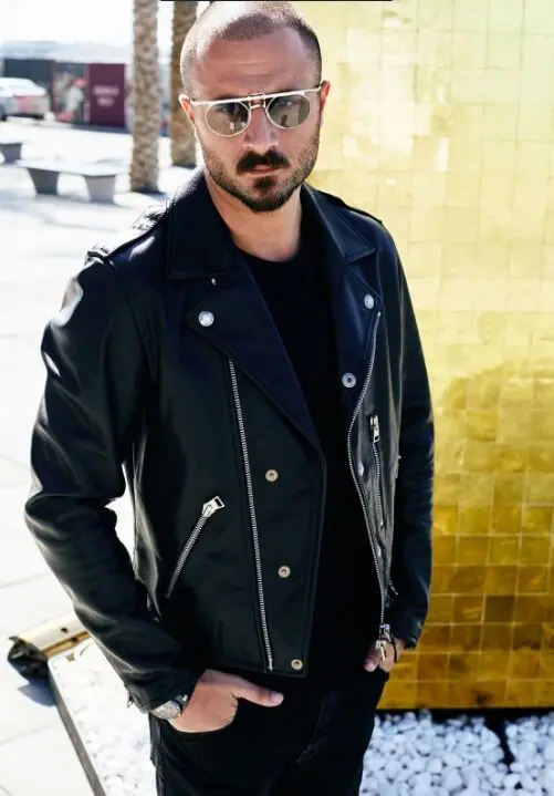 Luca Valentini , a pop art virtuoso Was in Sconci Art Gallery in Dubai 