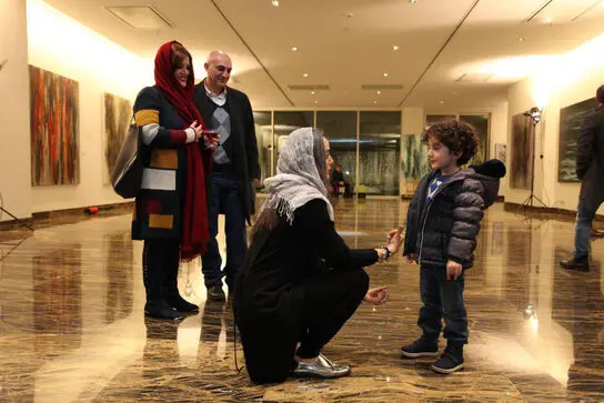 نمایشگاه نقاشی‌های پانته‌آ سیروس در ساختمان دیپلمات