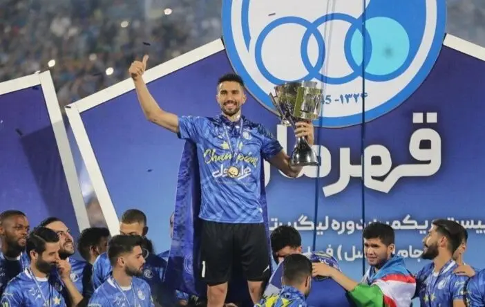 اقدام جنجالی جواد نکونام علیه حسین حسینی | کاپیتان استقلال رفتنی شد