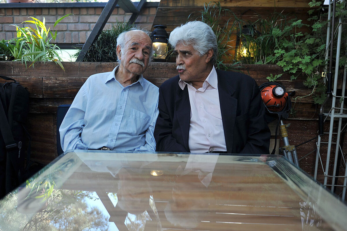 مراسم رونمایی از کتاب کوروش بزرگ در موزه سینما