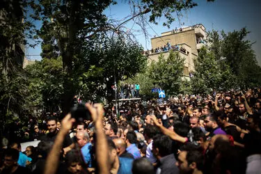 تشییع پیکر ناصر ملک مطیعی در خانه سینما