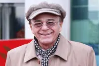 شعرخوانی رضا بابک برای پرستاران/ فیلم