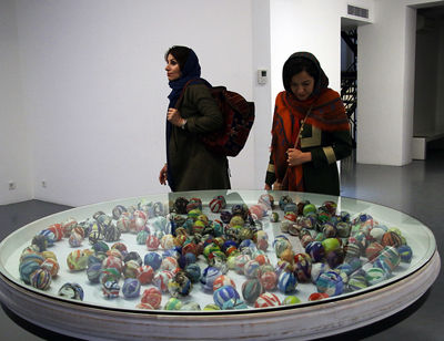 Mostafa Darehbaghi Art Goes to Etemad Gallery