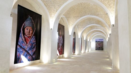 هشت چشمه کاشان 