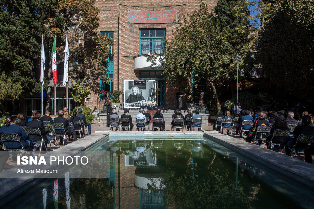 تشییع پیکر واحد خاکدان با حضور هنرمندان