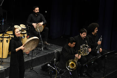 کنسرت ناصر چشم‌آذر به همراه اشکان خطیبی در تالار وحدت