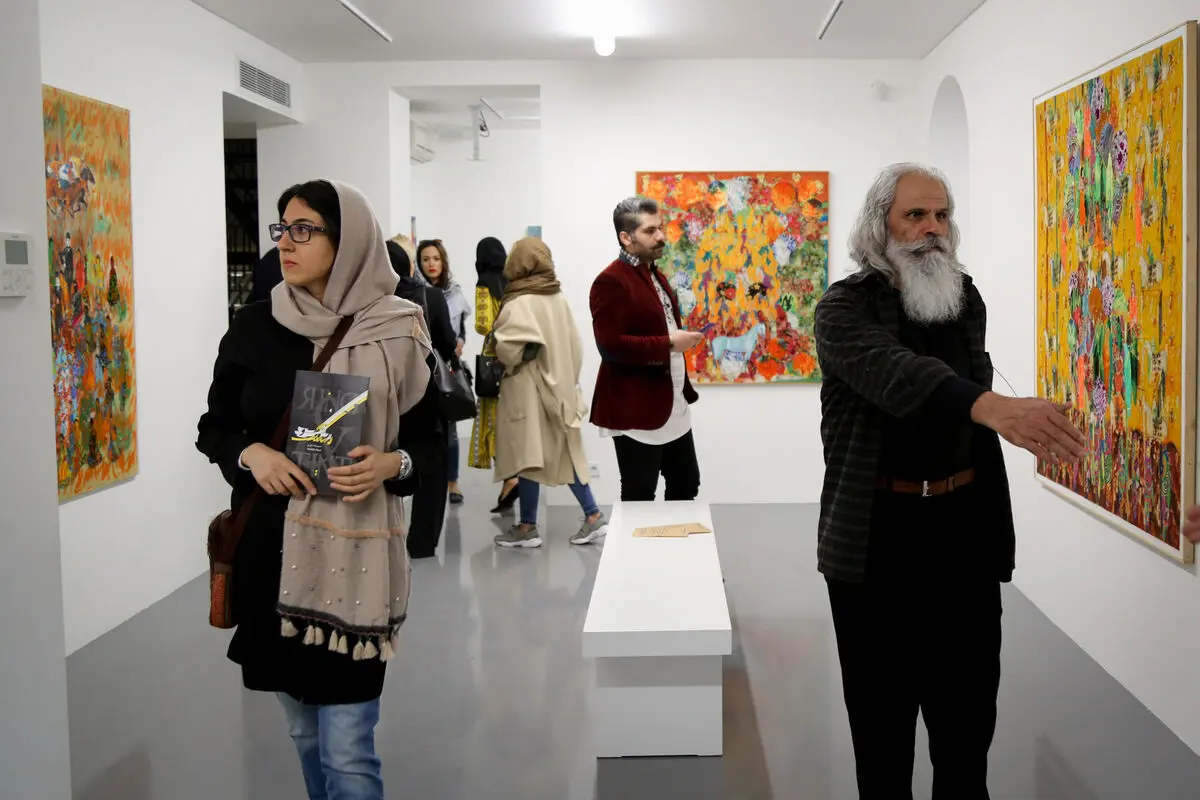 افتتاحیه نمایشگاه نقاشی‌های آنه محمد تاتاری در گالری اعتماد
