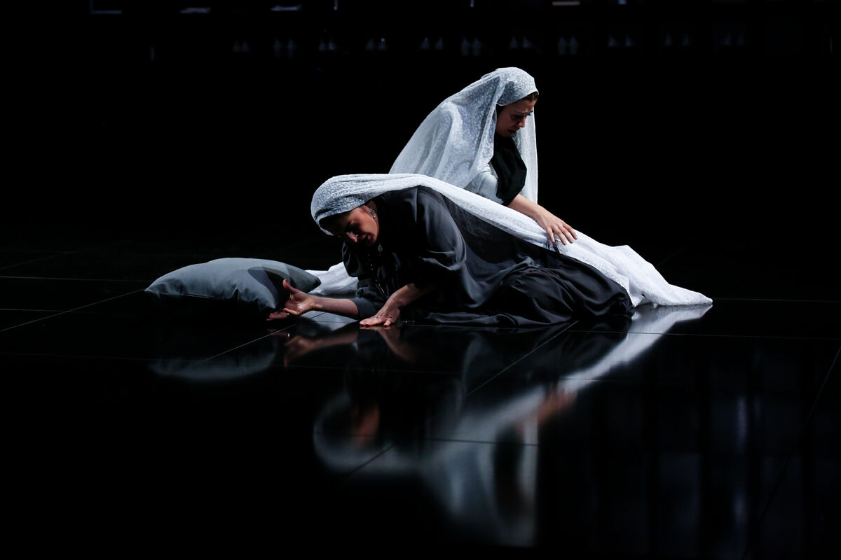 اجرای نمایش 