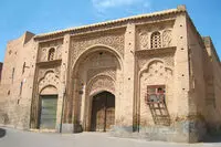معماری منحصر به فرد "خانه سوزنگر"/ تصاویری از یک بنای قاجاری بی‌نظیر