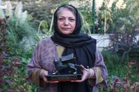 رخشان بنی‌اعتماد: "کارستان" را به "بی بی سی" می‌دهم