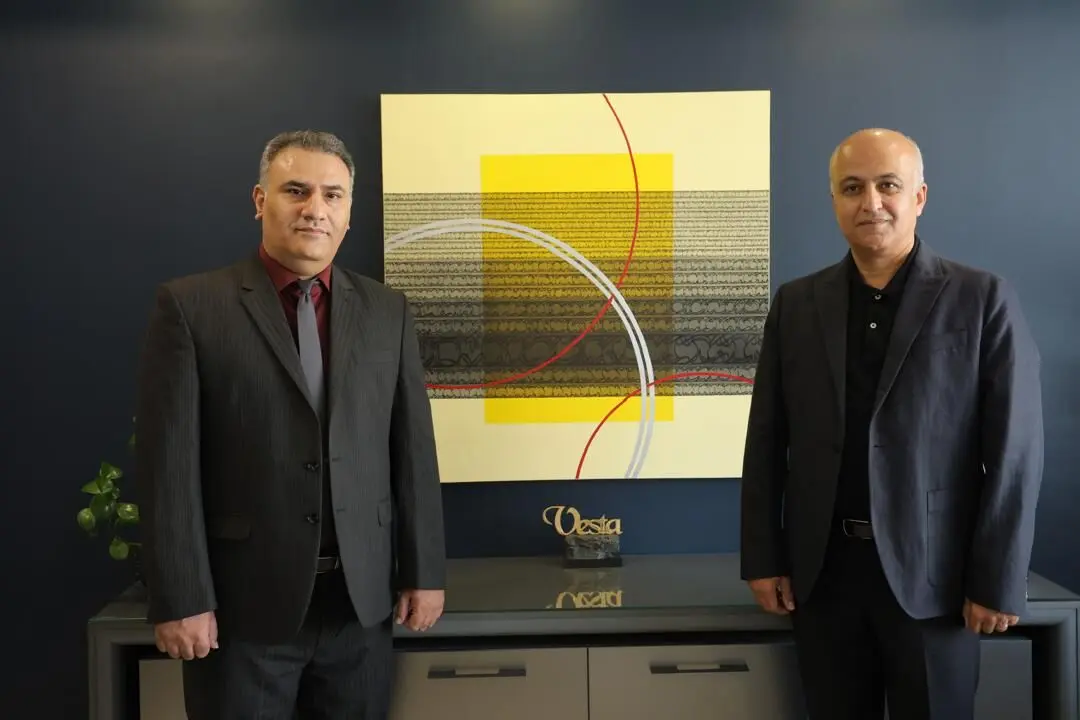 Hamidreza Shafiei and the minimal artwork of Kiarash Yaghoubi 