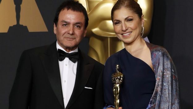 “Salesman” wins Farhadi, Iran second Oscar in storm of Hollywood criticism of Trump 