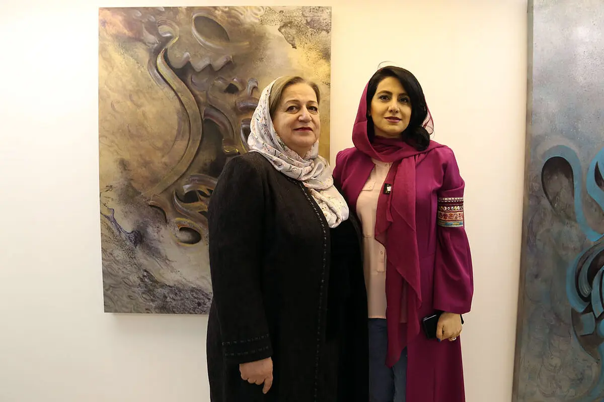 افتتاحیه نمایشگاه نقاشی خط حامده مشیتی در گالری والی