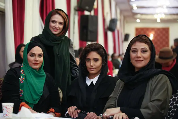 ببینید: شب پرهیاهو ستاره‌های سینما در هتل انقلاب 