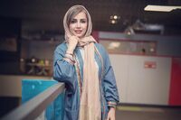 شبنم قلی‌خانی با شاگردانش در شانو/ عکس