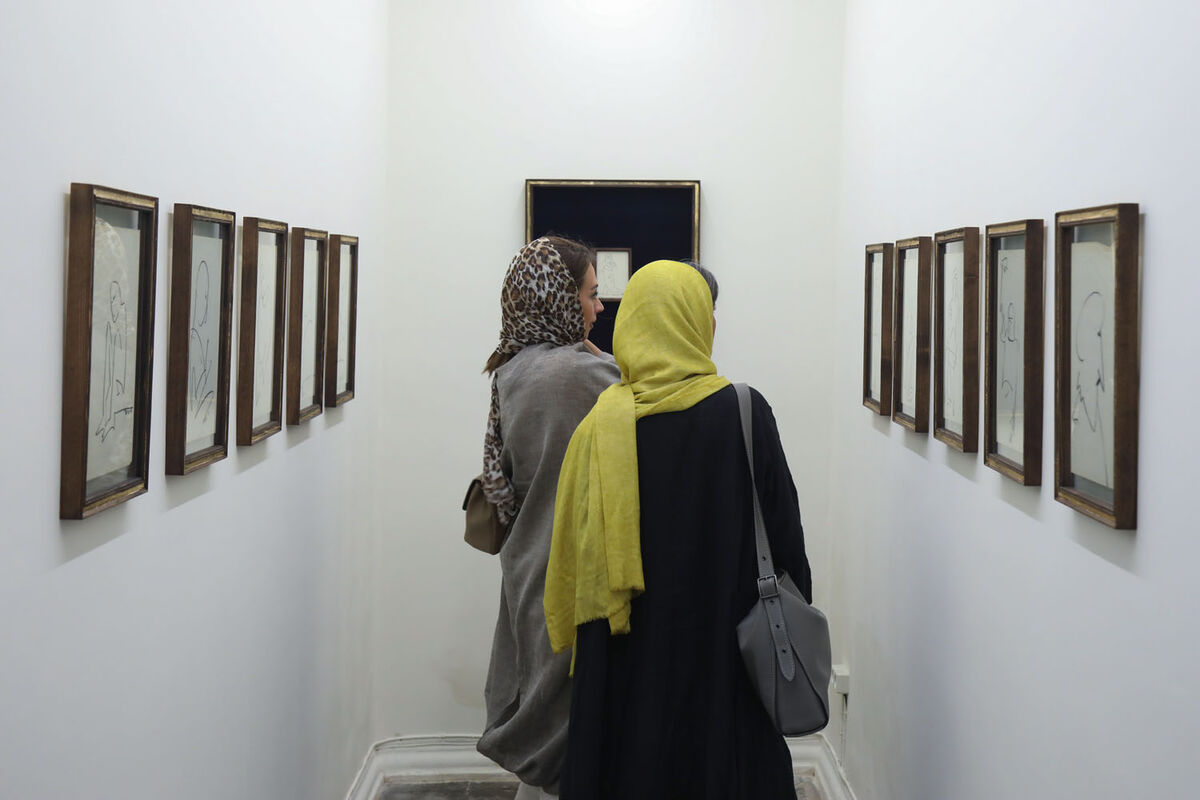 نمایشگاه آثار طراحی علیرضا اسپهبد در گالری این جا
