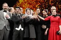 خرس طلایی برلیناله در دستان بازیگران ایرانی