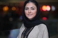هدی زین‌العابدین با چهره متفاوت در کنار مهتاب کرامتی / عکس