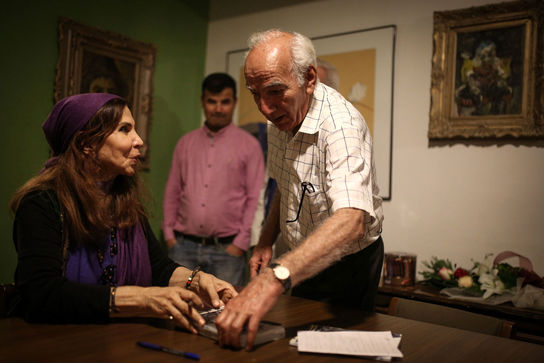 رونمایی از کتاب "تیراندازی در باک هِد" در آموزشگاه سکو