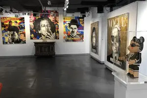 Sconci art gallery  is focused of modern and contemporary art 
