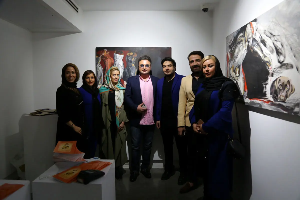 نمایشگاه نقاشی محجوب ظهوریان در گالری ثالث