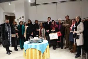 ببینید: لباس خاص ملکه برونئی در تهران رونمایی شد