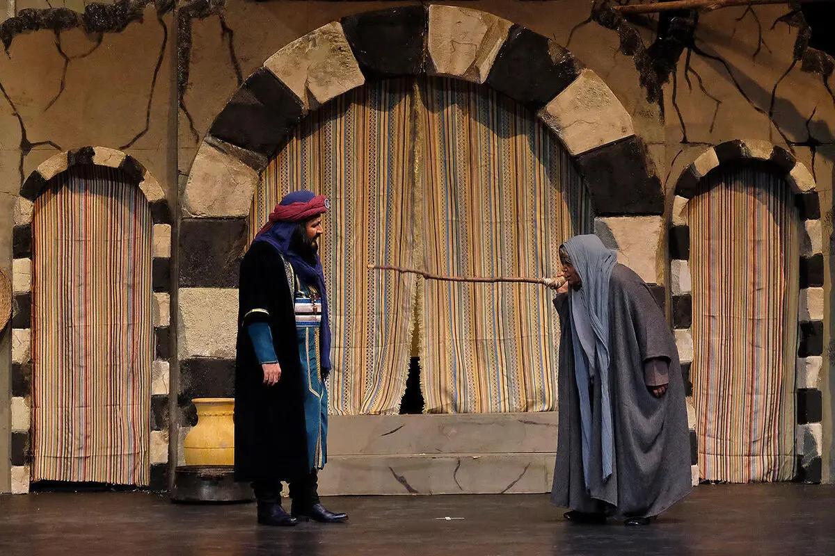 نمایش 