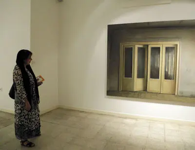 ببینید: غبار، سایه، شیشه و آب در نقاشی‌های ایمان افسریان 