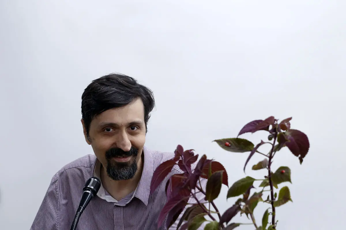 رونمایی و نمایشنامه خوانی بخشی از کتاب 
