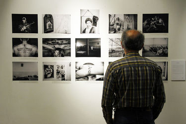 هفتمین نمایشگاه جایزه عکس شید در خانه هنرمندان