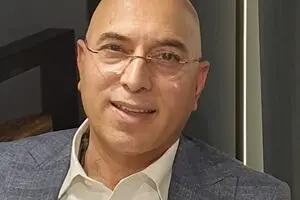 سال را با هنر نو کنیم/ پیشنهاد آرش رجب پور برای تحول حال