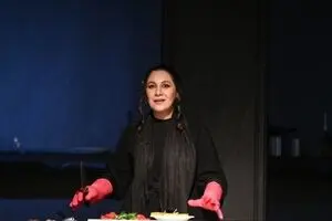 مونولوگ دیدنی ستاره اسکندری در نمایش هم‌هوایی/ فیلم