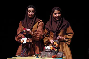 نمایش "ماه پیشونی"در پردیس تئاتر شهرزاد